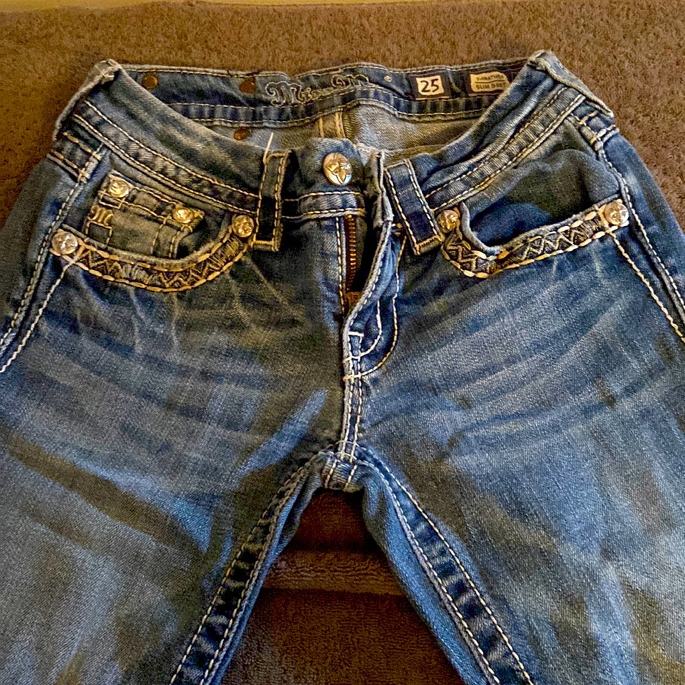 MissMe Woman’s size 25 Jeans